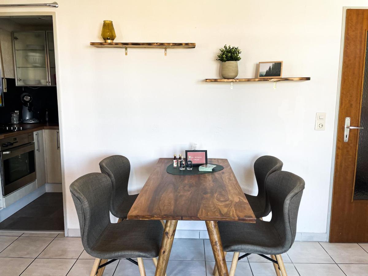 Gemuetliche Ferienwohnung Mit Kostenfreiem Pool Höchenschwand Zewnętrze zdjęcie